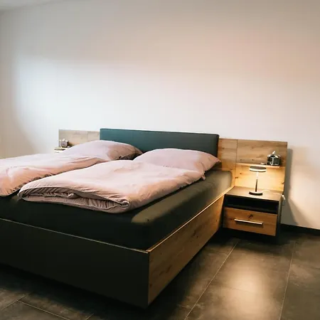 Penthousewohnung, Alpenpanoramablick, Grosse Dachterrasse Hochwertige Ausstattung * Friedrichshafen
