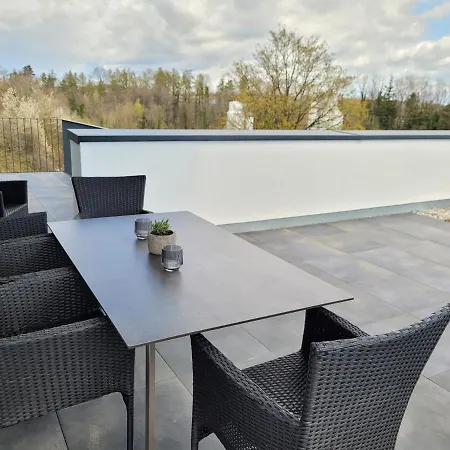 Apartmán Penthousewohnung, Alpenpanoramablick, Grosse Dachterrasse Hochwertige Ausstattung *