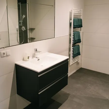 Apartmán Penthousewohnung, Alpenpanoramablick, Grosse Dachterrasse Hochwertige Ausstattung *