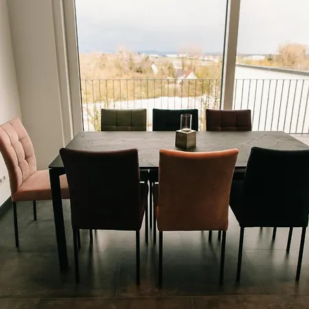 Penthousewohnung, Alpenpanoramablick, Grosse Dachterrasse Hochwertige Ausstattung * Friedrichshafen
